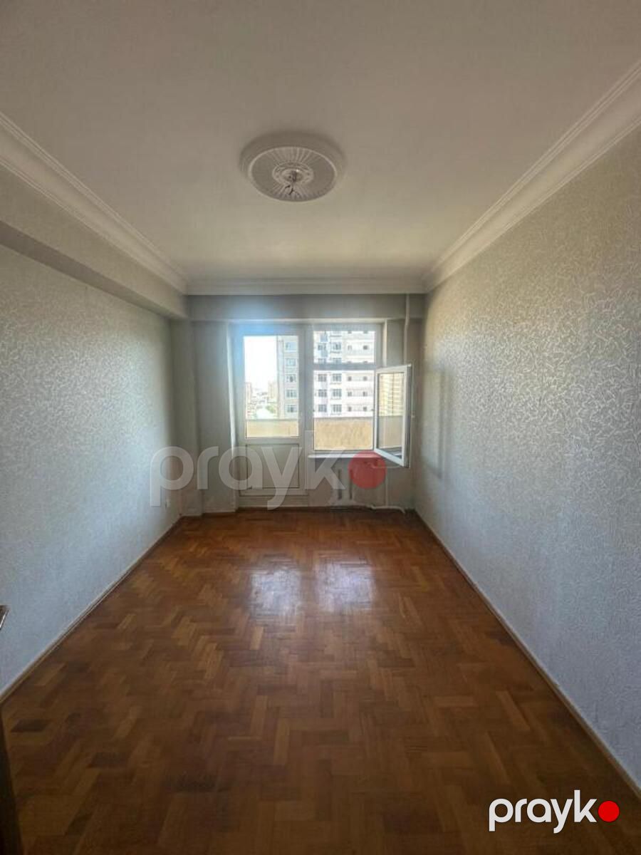 Satılır 5 otaqlı köhnə tikili 180 m² — Mənzil, Bakı (5)