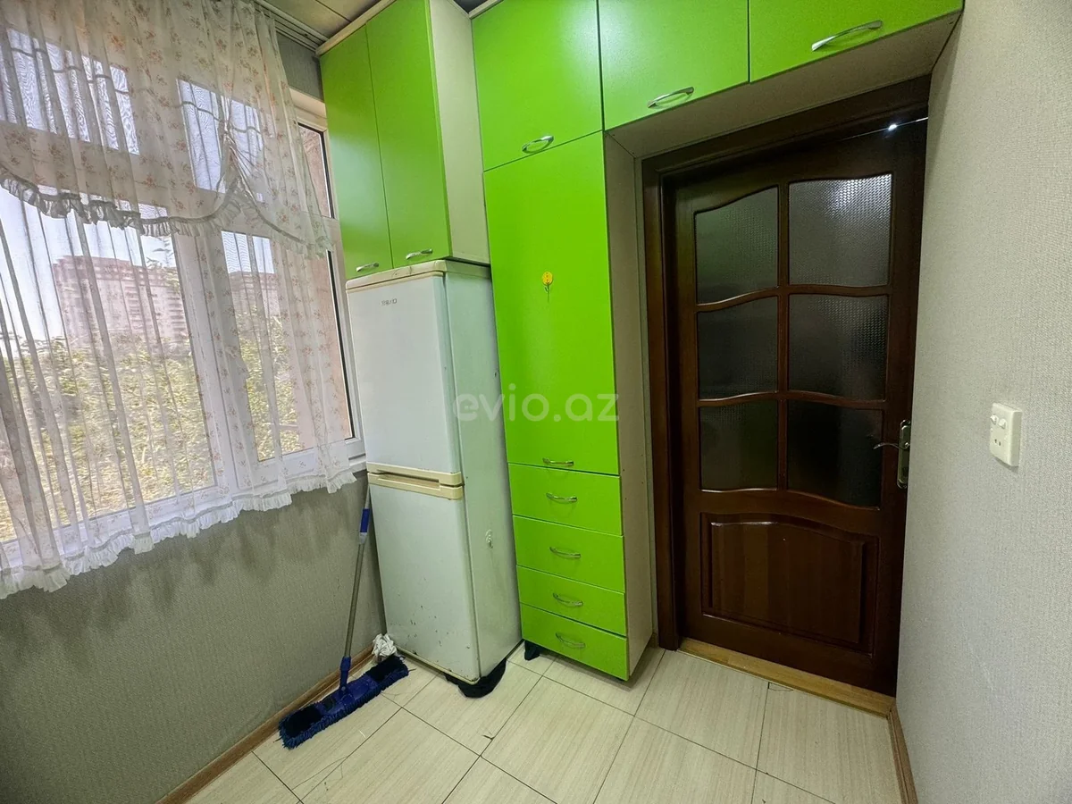 Kirayə 2 otaqlı mənzil Azadlıq prospekti metrosu yaxınlığında — Mənzil, Bakı (7)
