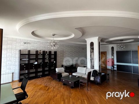 İcarəyə verilir 4 otaqlı yeni tikili 210 m² — Bakı
