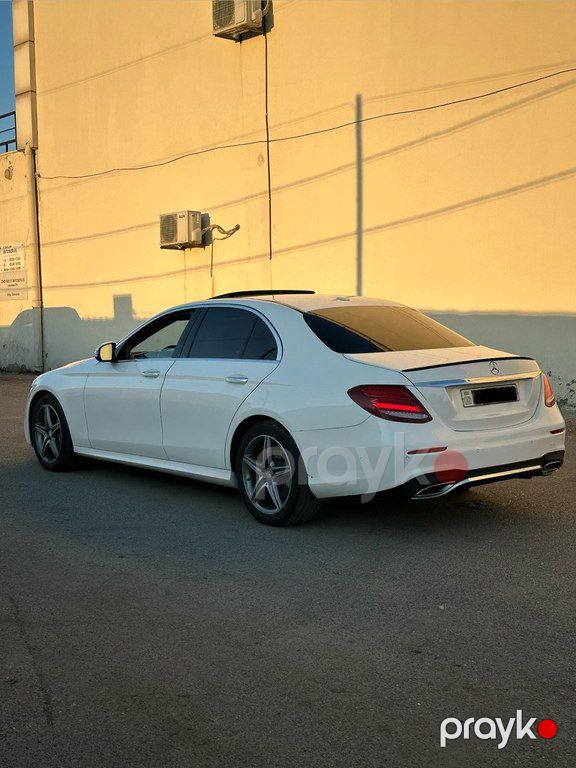 Mercedes E 300, 2.0 L, 2017 il, 190 000 km — Avtomobillər, Bakı (8)