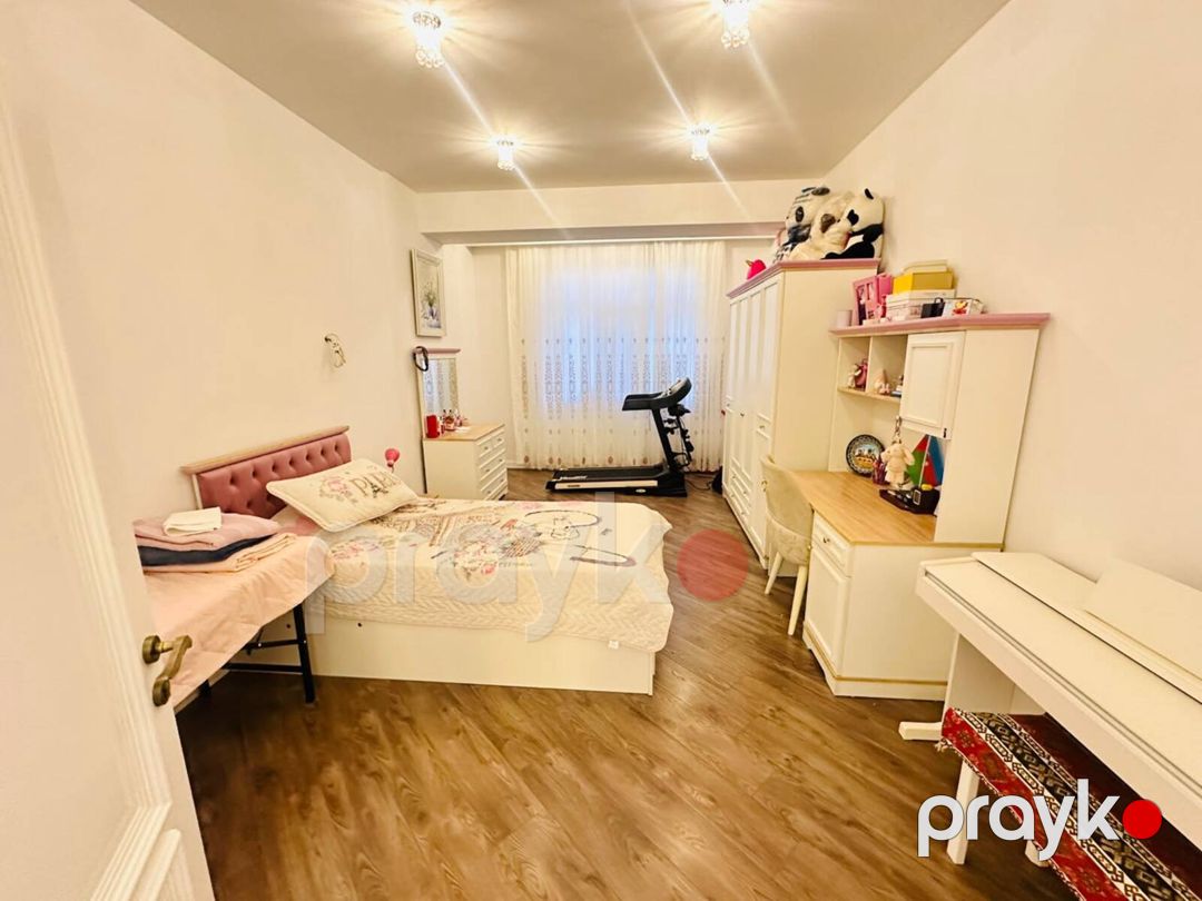 Satılır 4 otaqlı yeni tikili 210 m² — Mənzil, Bakı (3)