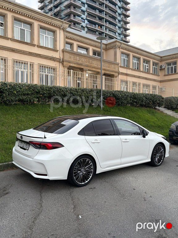 Toyota Corolla, 1.8 L, 0.85 kWh, 2025 il, 14 000 km — Avtomobillər, Bakı (12)