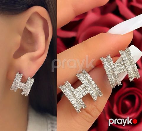 Sırğa qadınlar üçün AR25 — Bakı