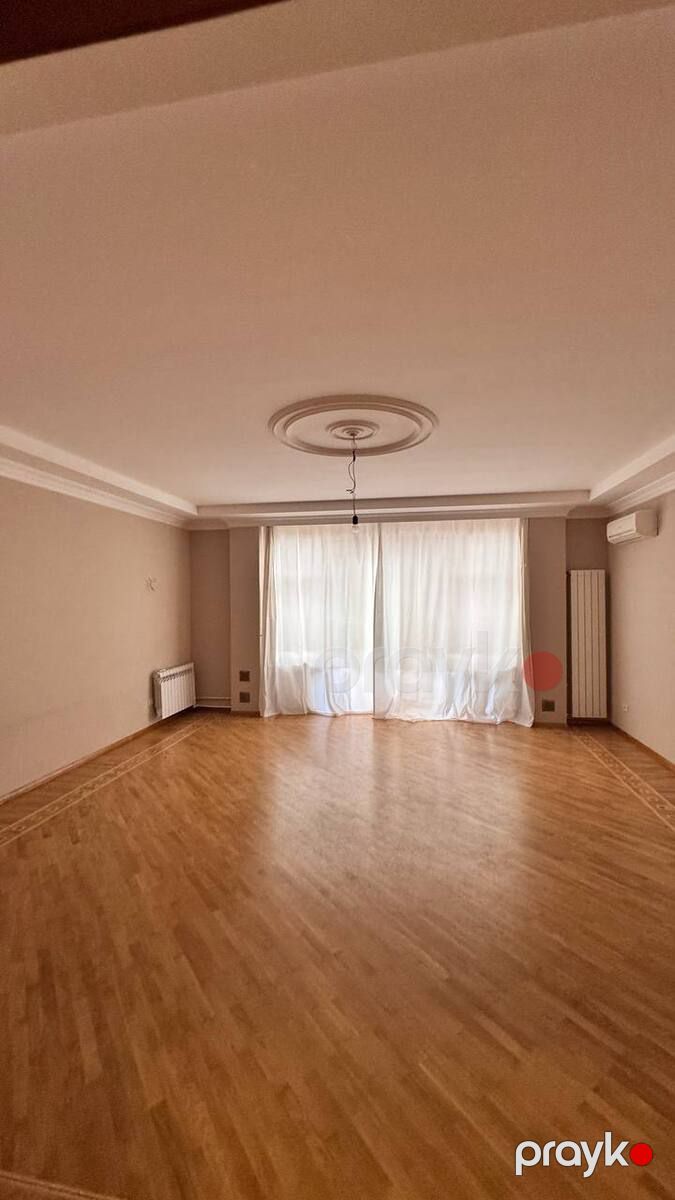 İcarəyə verilir 7 otaqlı köhnə tikili 250 m² — Mənzil, Bakı (5)