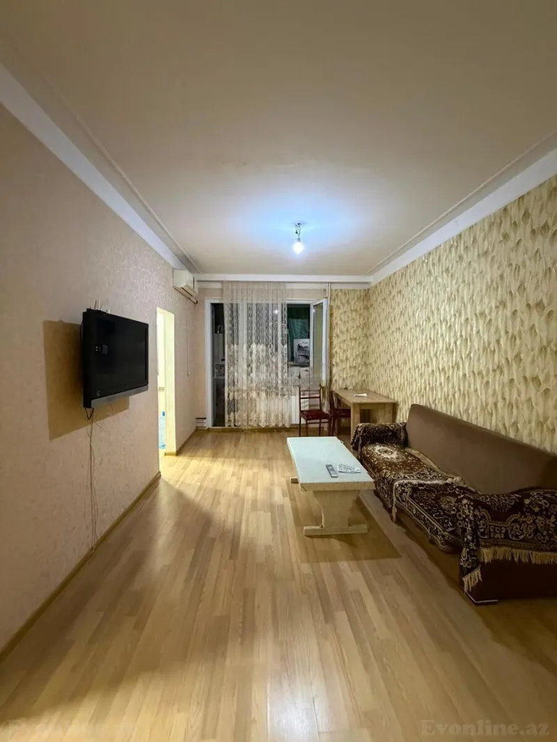 Satılır 2 otaqlı Mənzil Köhnə tikili 55 m² Bakı, Nəsimi r., 8 Noyabr m., 3-cü mikrorayon — Bakı