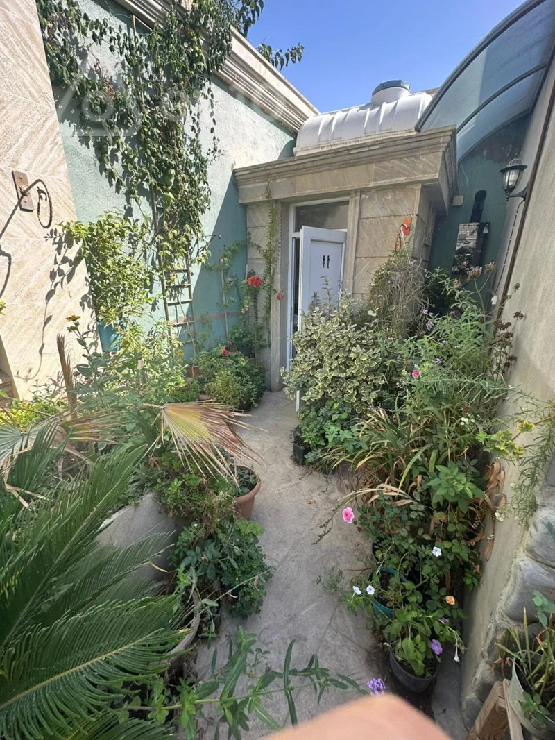4 otaqlı həyət evi, 150 m², Binəqədi yolu, Zəngəzur küçəsi — Ev, villa, Bakı (10)