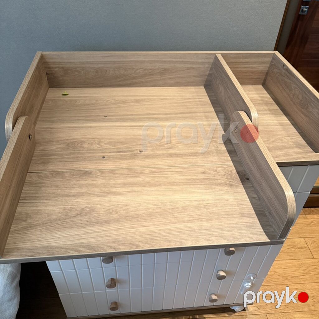 Yeni, Güzgüsüz — Komodlar və tumbalı, Bakı (2)