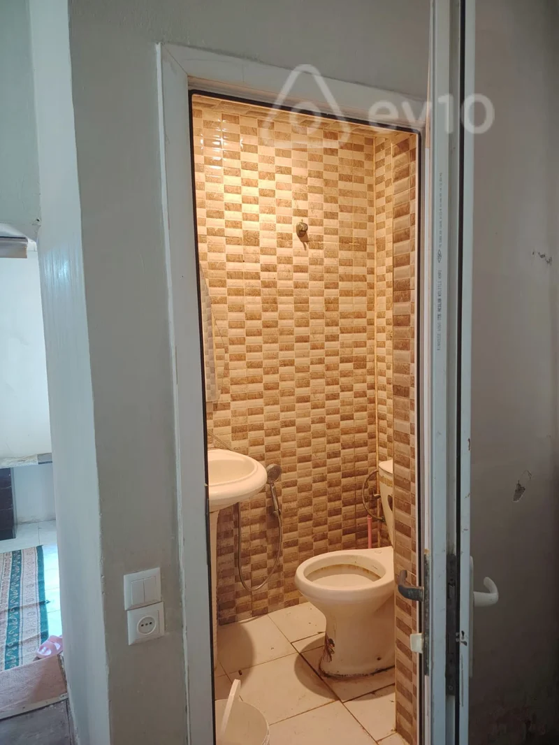 1 otaqlı həyət evi, 38 m², Azadlig metrosu — kirayə — Ev, villa, Bakı (4)