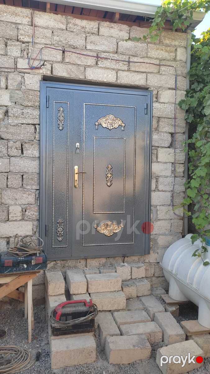 Seyf qapı — Təmir və inşaat, Bakı (2)