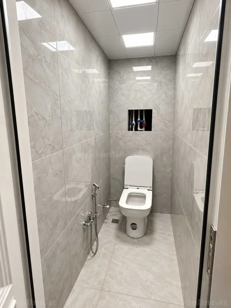 Satılır 2 otaqlı Mənzil Köhnə tikili 65 m² Bakı, Xətai r., Həzi Aslanov — Mənzil, Bakı (8)