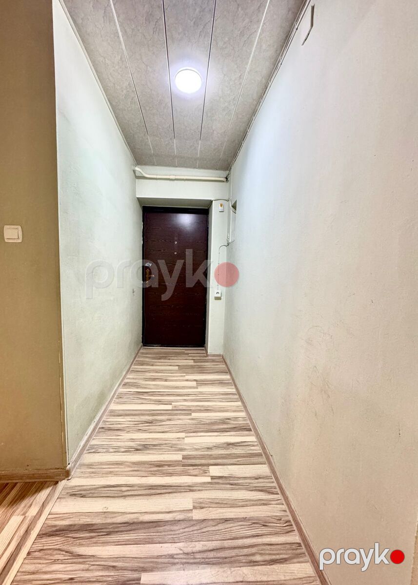 Satılır 2 otaqlı köhnə tikili 58 m² — Mənzil, Bakı (9)