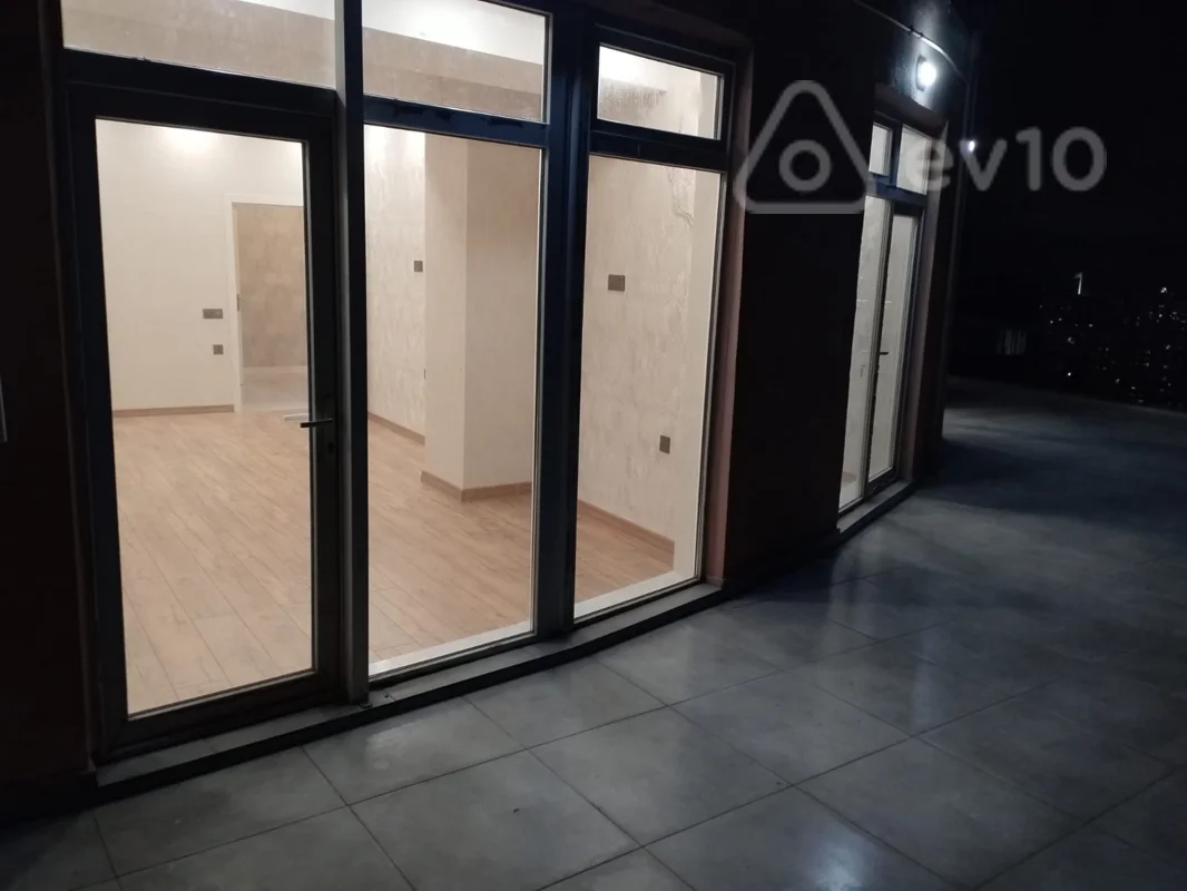 3 otaqlı mənzil, 150 m², Yeni Yasamal — kirayə — Mənzil, Bakı (4)