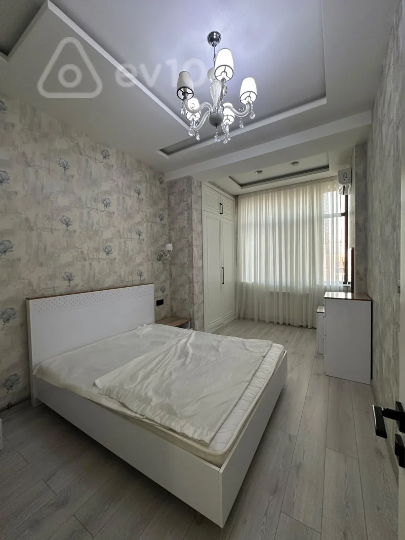 2 otaqlı mənzil, 110 m², Elmler Akademiyasi — kirayə — Mənzil, Bakı (6)