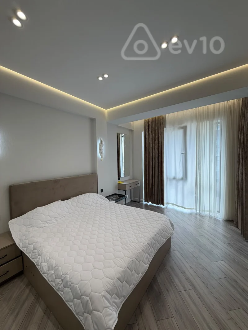 3 otaqlı mənzil, 80 m², Heydər Əliyev prospekti — kirayə — Mənzil, Bakı (7)