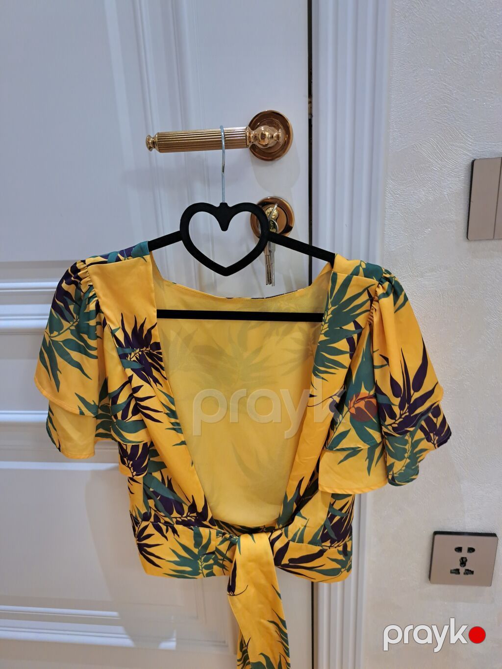 Brend: Yargıcı Model: Tropik naxışlı qısa bluz Ölçü: xs.s bedenede — Köynək, Bakı (2)