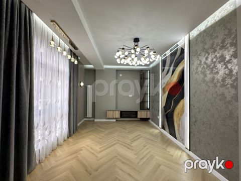 Satılır 2 otaqlı yeni tikili 76 m²