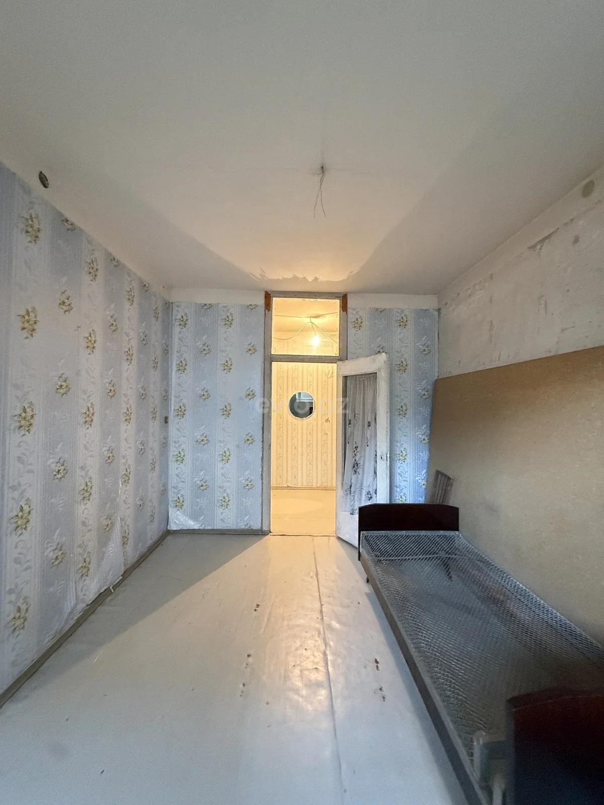 2 otaqlı orta təmirli mənzil satılır Köhnə Günəşli qəsəbəsində — Mənzil, Bakı (5)
