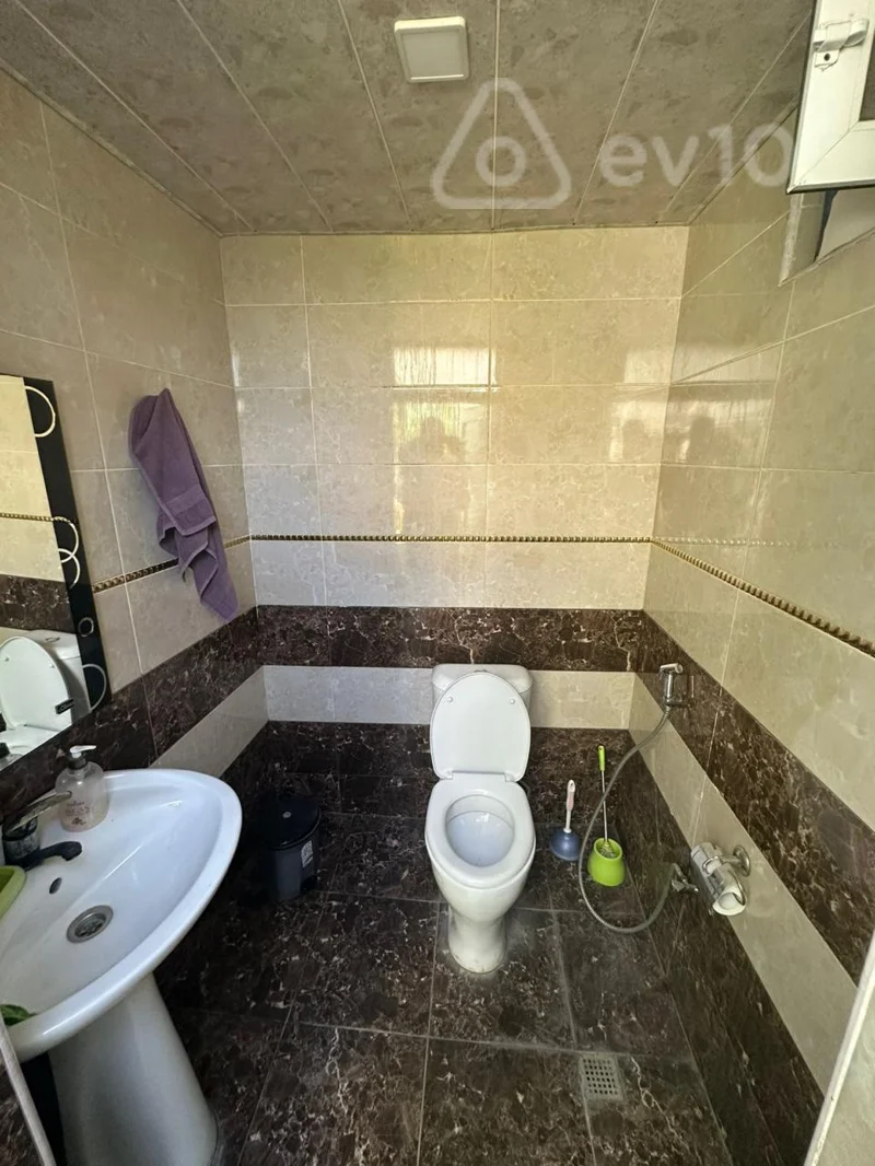4 otaqlı həyət evi, 150 m², Binəqədi yolu, Zəngəzur küçəsi — Ev, villa, Bakı (7)