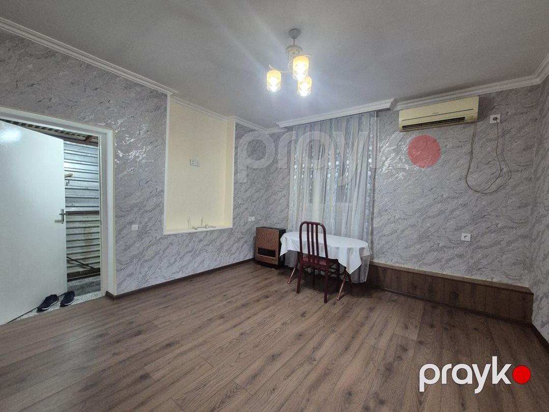 Həyət evi, Bayıl qəs — Ev, villa, Bakı (4)