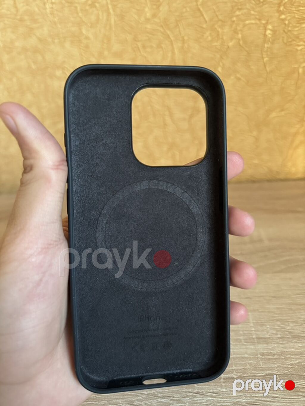 İPhone 15 Pro üçün demek olarki işlenmemiş ideal vezyetde keyslər — Digər, Bakı (9)