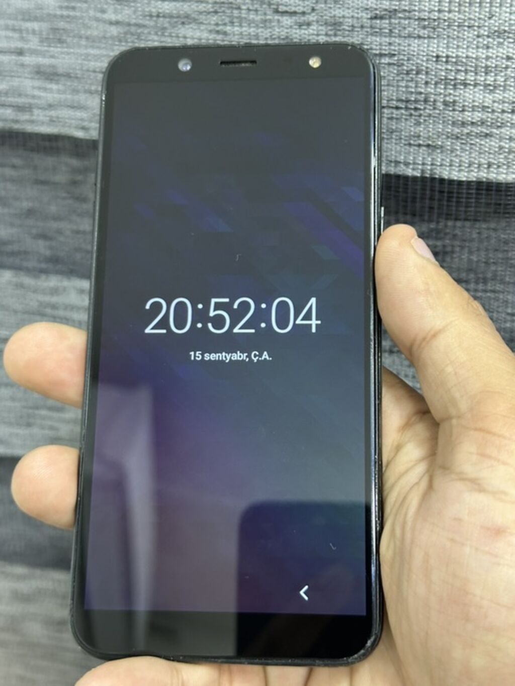 Samsung Galaxy A6, 32 GB, rəng - Qara, İki sim kartlı — Samsung, Digah (2)