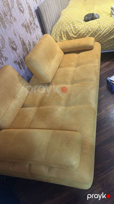 Divan 550azn satılır. Ünvan Badamdar (fidan 2)4895 — Digah