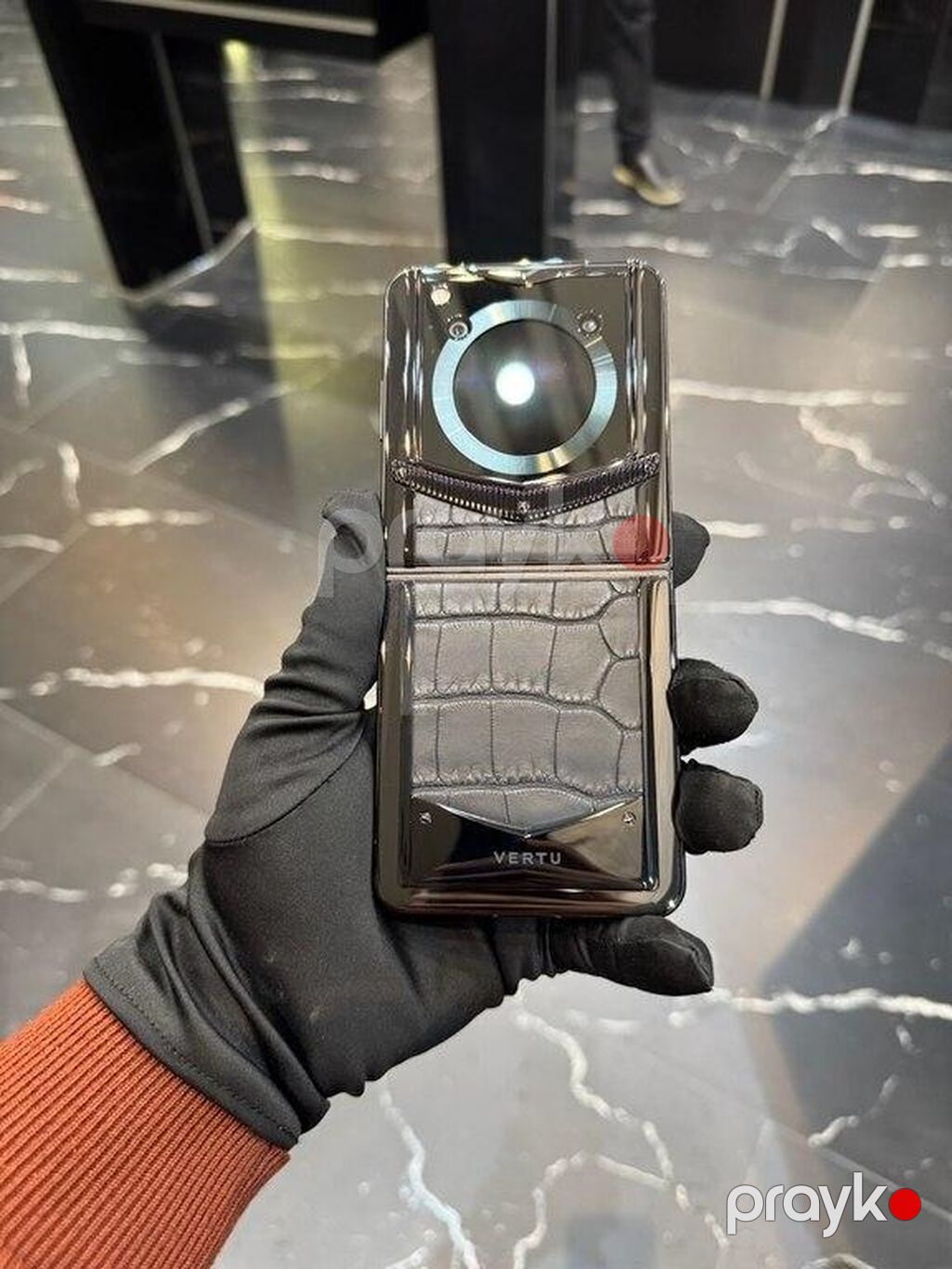 Vertu 512 GB, rəng - Qara, Zəmanət — Vertu, Bakı (2)