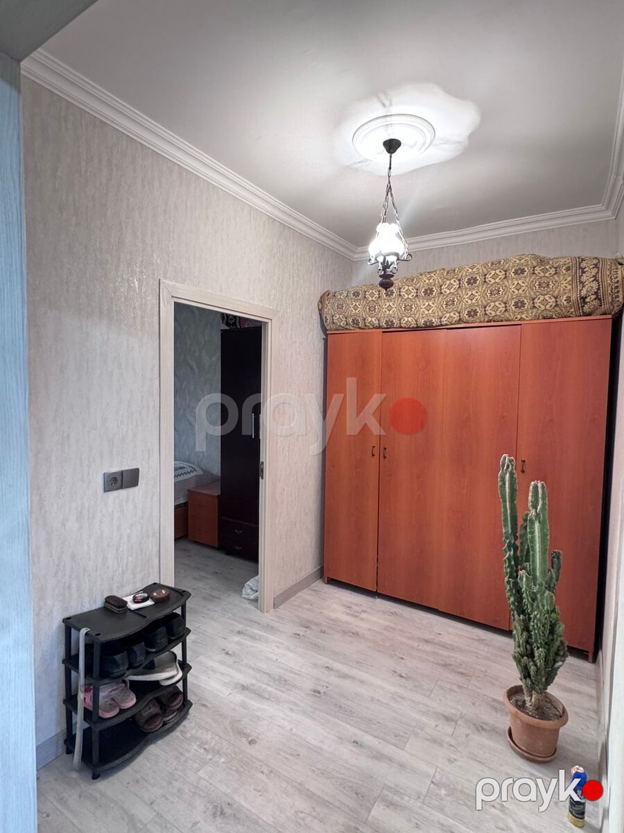 Satılır 2 otaqlı köhnə tikili 65 m² — Mənzil, Bakı (10)
