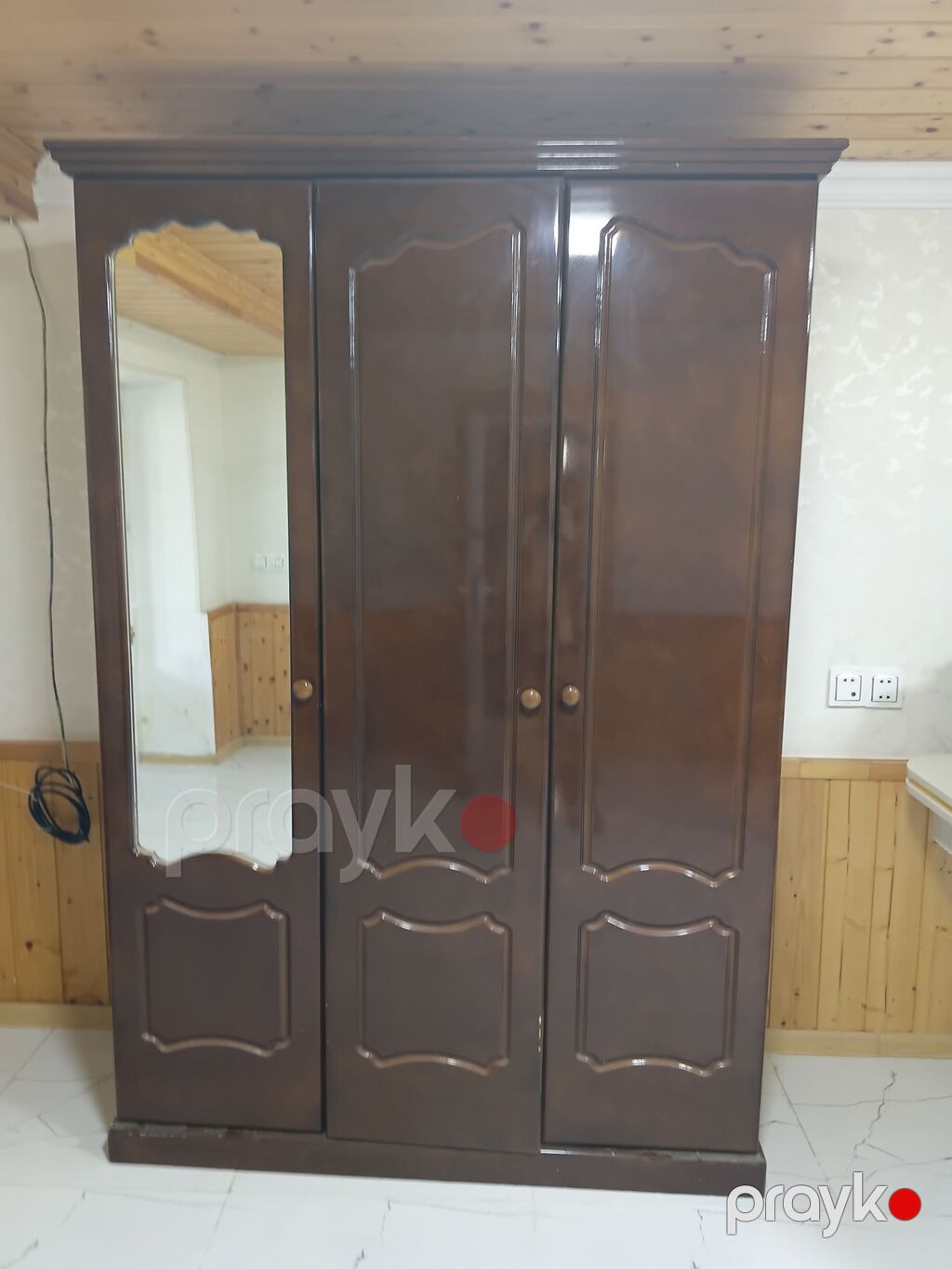3 qapılı geyim dolabı - Material: taxta əsaslı, tünd qəhvəyi parlaq — Şkaflar, Digah (3)