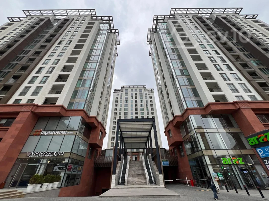 Obyekt, 900 m², ismaqilı bəy qutqqaşınlı — Bakı