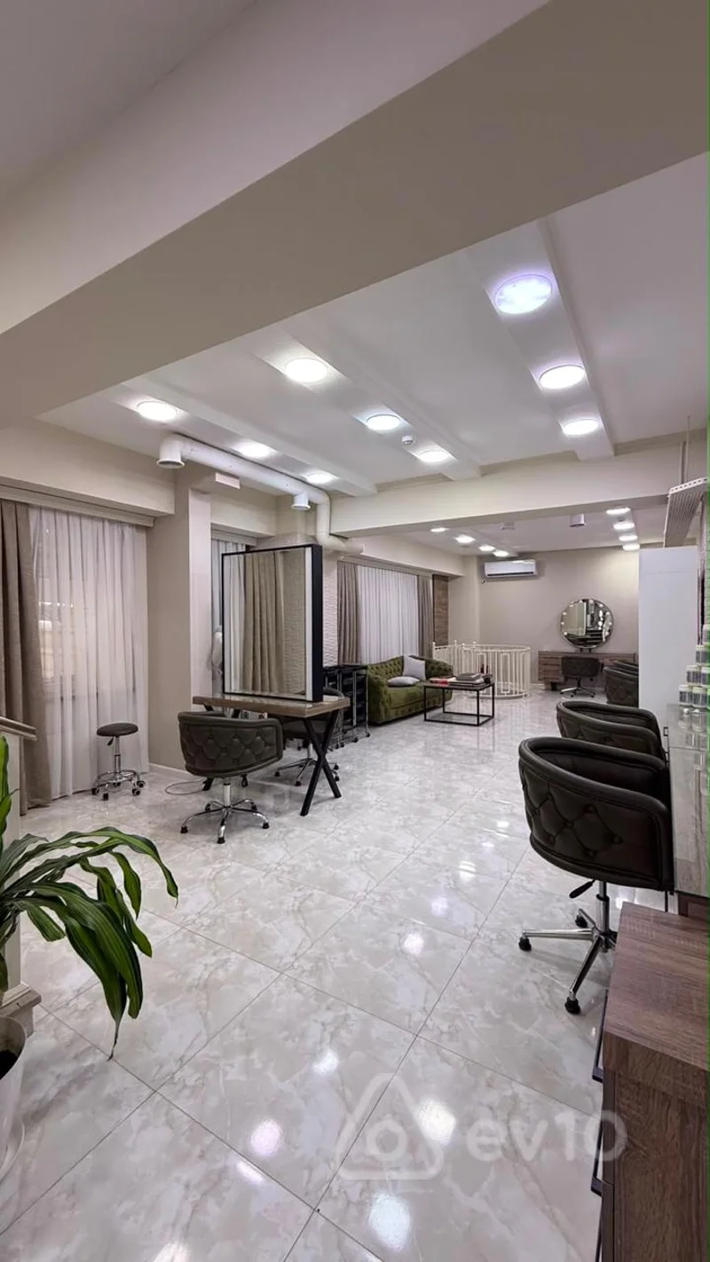 Obyekt, 281 m², Bəsdi Bağırova küçəsi — Əmlak, Bakı (6)