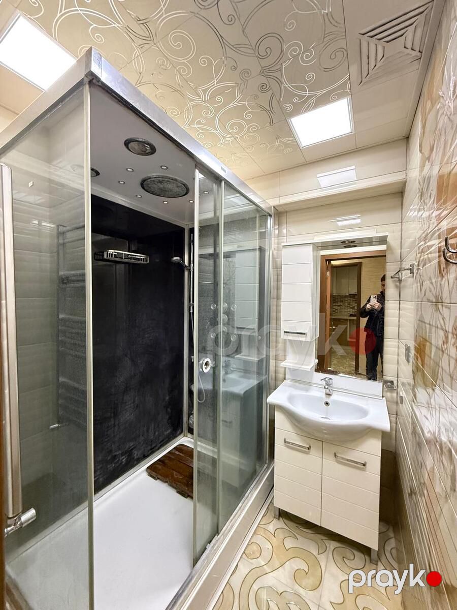 Satılır 2 otaqlı köhnə tikili 65 m² — Mənzil, Bakı (11)