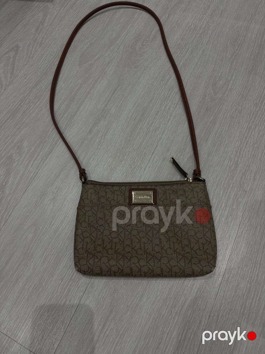 Сумка Calvin Klein — Şəxsi əşyalar, Bakı (2)