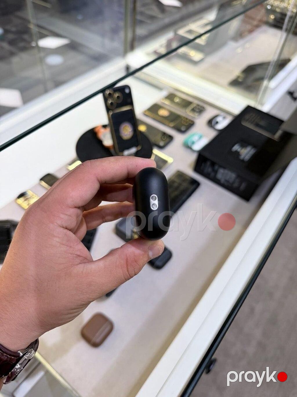 Exclusive Aipords Pro 3 Black Edition Exclusive Airpods Pro 3 Black — Qulaqcıqlar, Bakı (4)