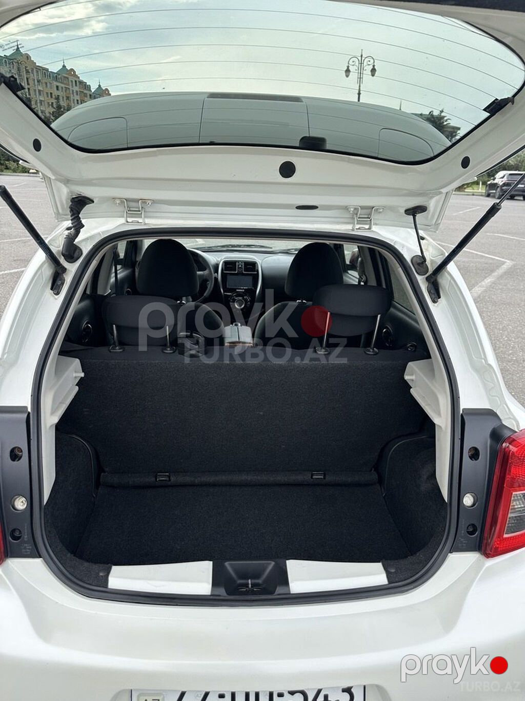 Nissan March: 1.2 l Hetçbek — Avtomobillər, Sumqayıt (7)