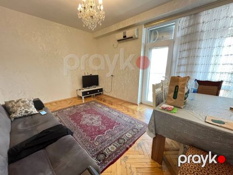 Satılır 2 otaqlı köhnə tikili 52 m² — Bakı
