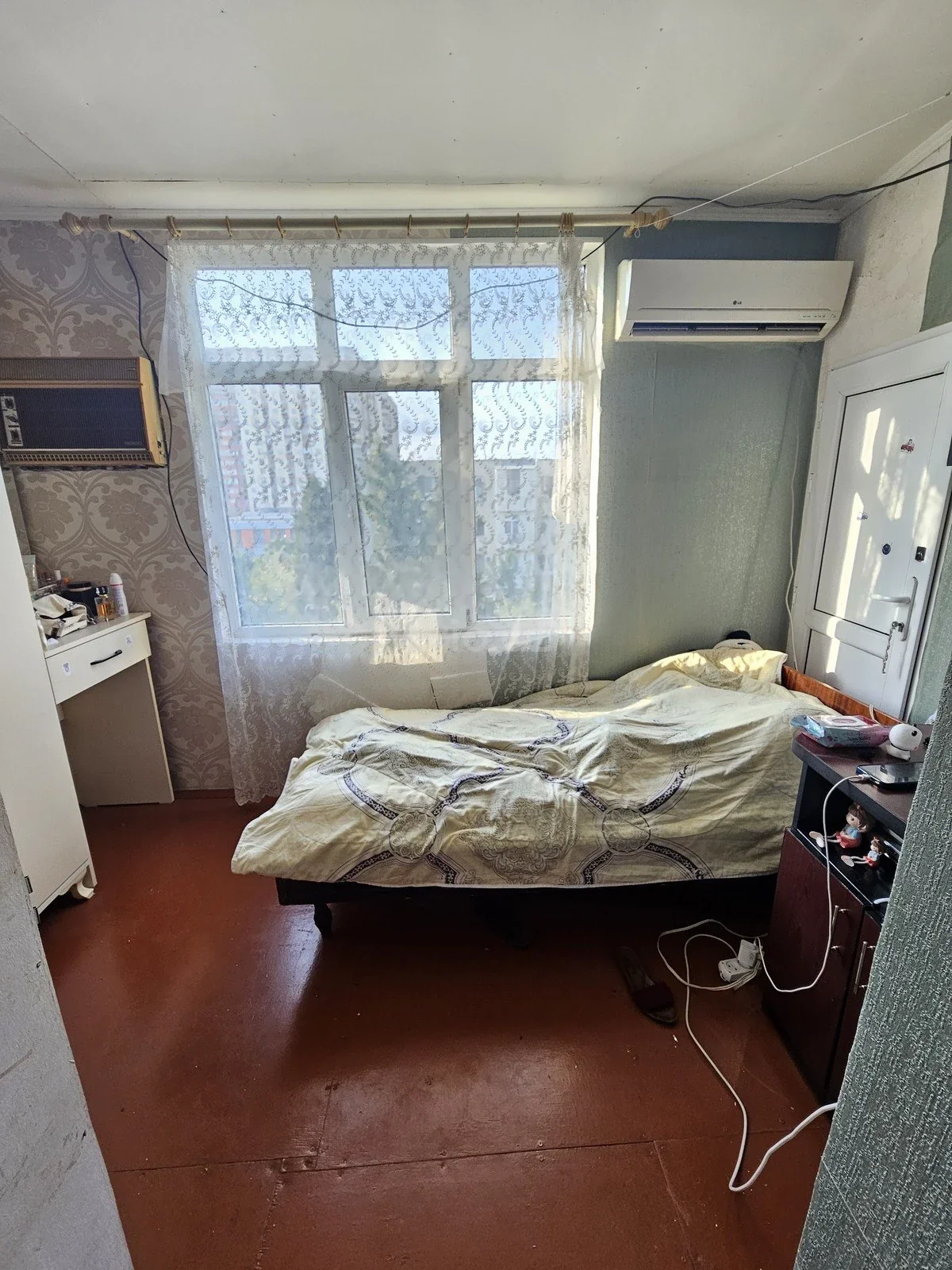 1 otaqlı orta təmirli mənzil satılır 8-ci mikrorayonda — Mənzil, Bakı (9)