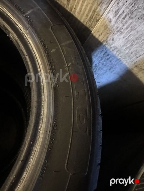 225/55 R16 ölçülü avtomobil şinləri. Yan divarında görünən — Bakı