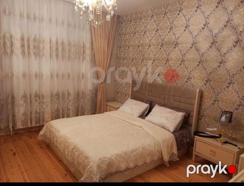 Az İşlənmiş Yatağ Otağı Dəsti Sökülüv Hazır Vəziyyətdədir Şruplarına — Digah