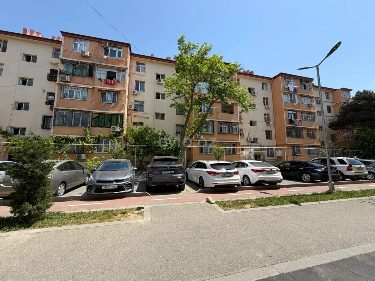 2 otaqlı orta təmirli mənzil satılır 8-ci kilometr qəsəbəsində — Mənzil, Bakı (11)