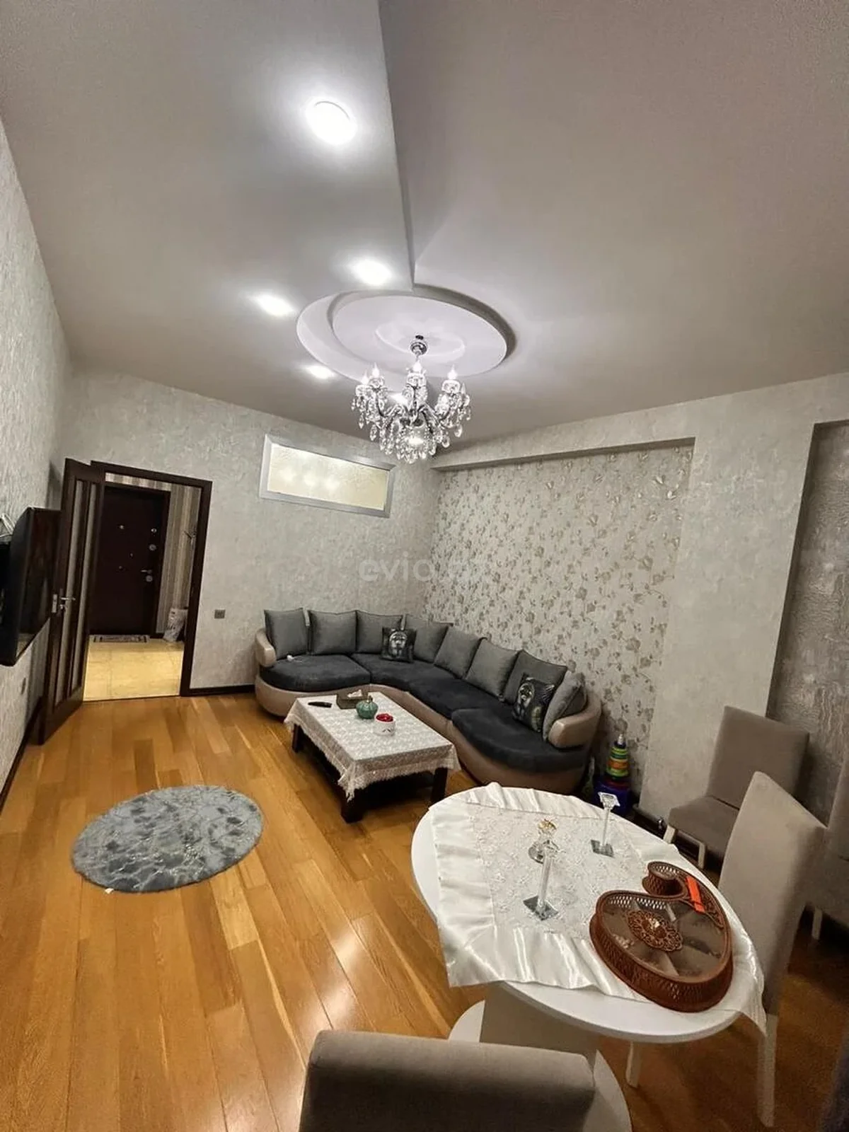 2 otaqlı tam təmirli mənzil satılır Nəsimi rayonunda — Mənzil, Bakı (3)