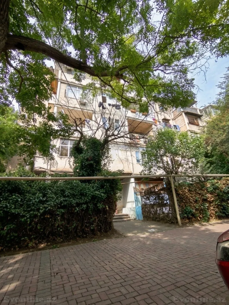 Satılır 3 otaqlı Mənzil Köhnə tikili 80 m² Bakı, Yasamal r., Elmlər Akademiyası m — Mənzil, Bakı (6)