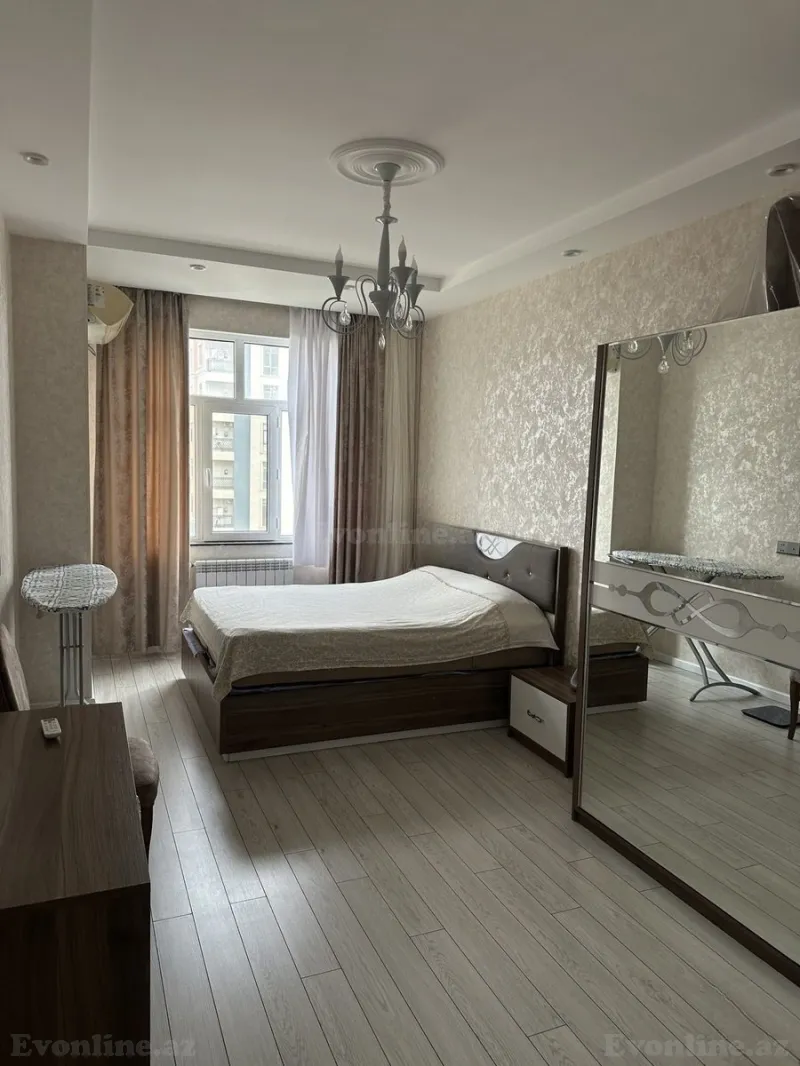 Satılır 3 otaqlı Mənzil Yeni tikili 75 m² Bakı, Nizami r., Qara Qarayev m — Mənzil, Bakı (4)