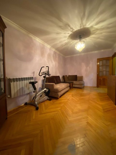 Satılır 2 otaqlı köhnə tikili 35 m² — Bakı