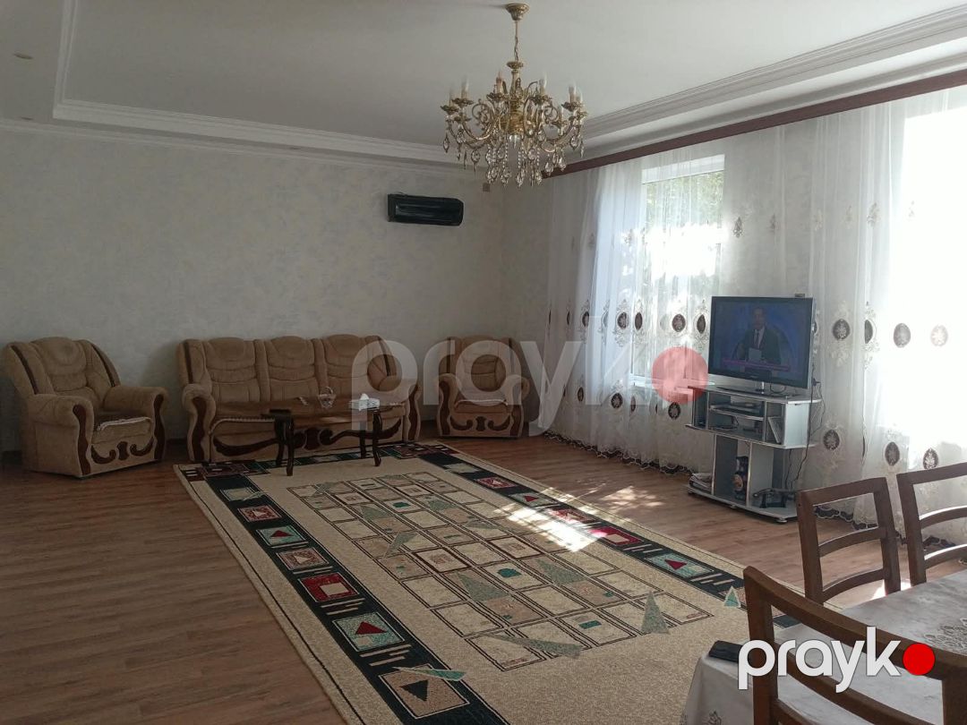 Satılır 4 otaqlı həyət evi/bağ evi 200 m² — Ev, villa, Bakı (10)