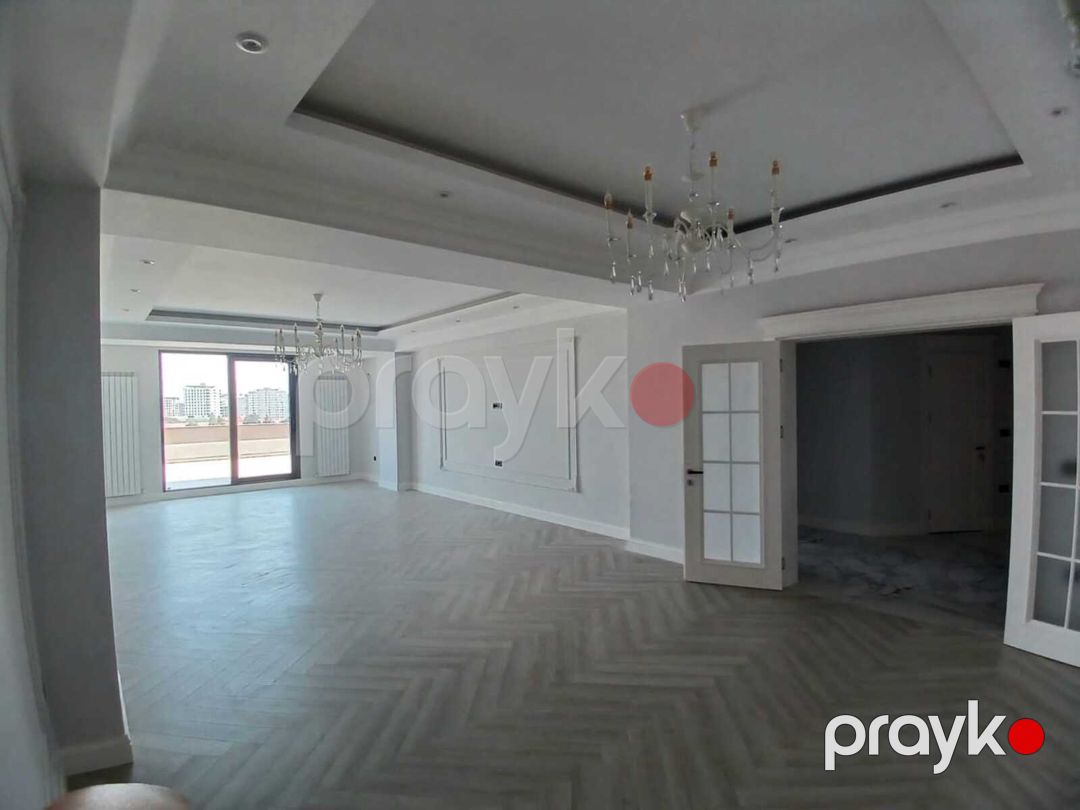 Satılır 4 otaqlı yeni tikili 225 m² — Mənzil, Bakı (10)