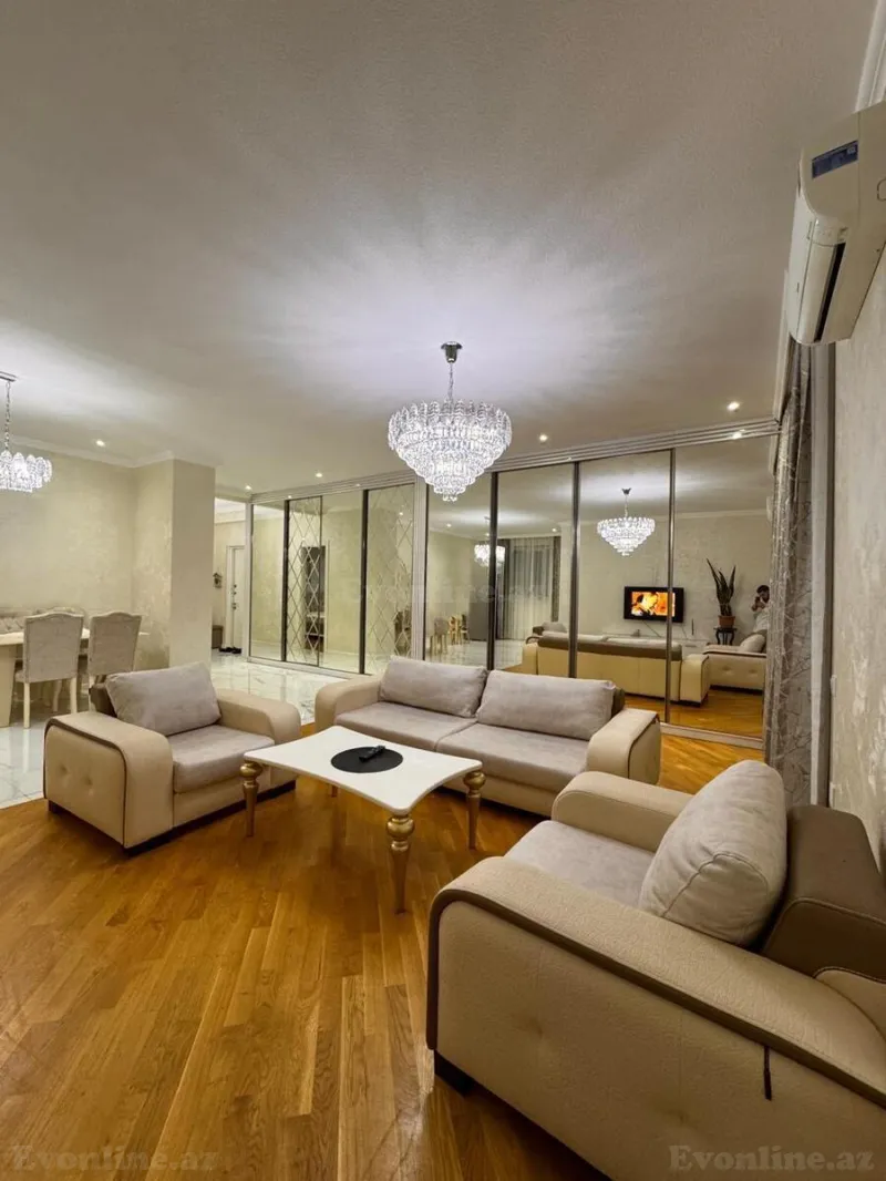 Satılır 3 otaqlı Mənzil Yeni tikili 117 m² Bakı, Nəsimi r., 28 May m — Bakı