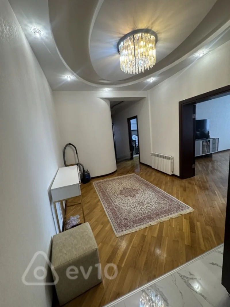 3 otaqlı mənzil, 140 m², Əbdülvahab Salamzadə küç — Mənzil, Bakı (4)
