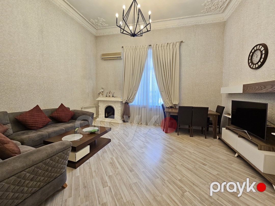 İcarəyə verilir 2 otaqlı köhnə tikili 102 m² — Mənzil, Bakı (5)
