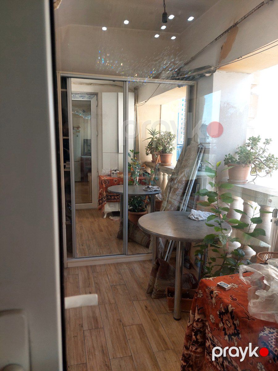 Satılır 2 otaqlı köhnə tikili 62 m² — Mənzil, Bakı (3)